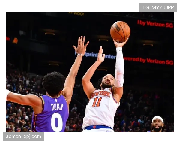 布克数据惊艳表现无奈空砍，太阳本轮遗憾未能取胜