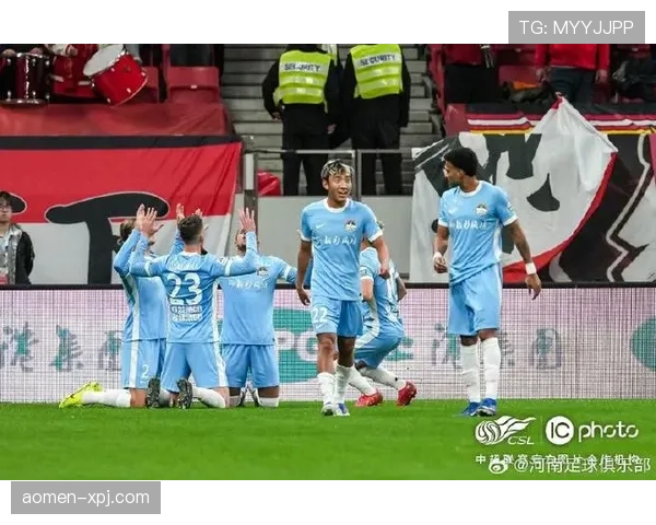 河南队迈达纳八次解围三拦截 但后防线协防补位存在漏洞